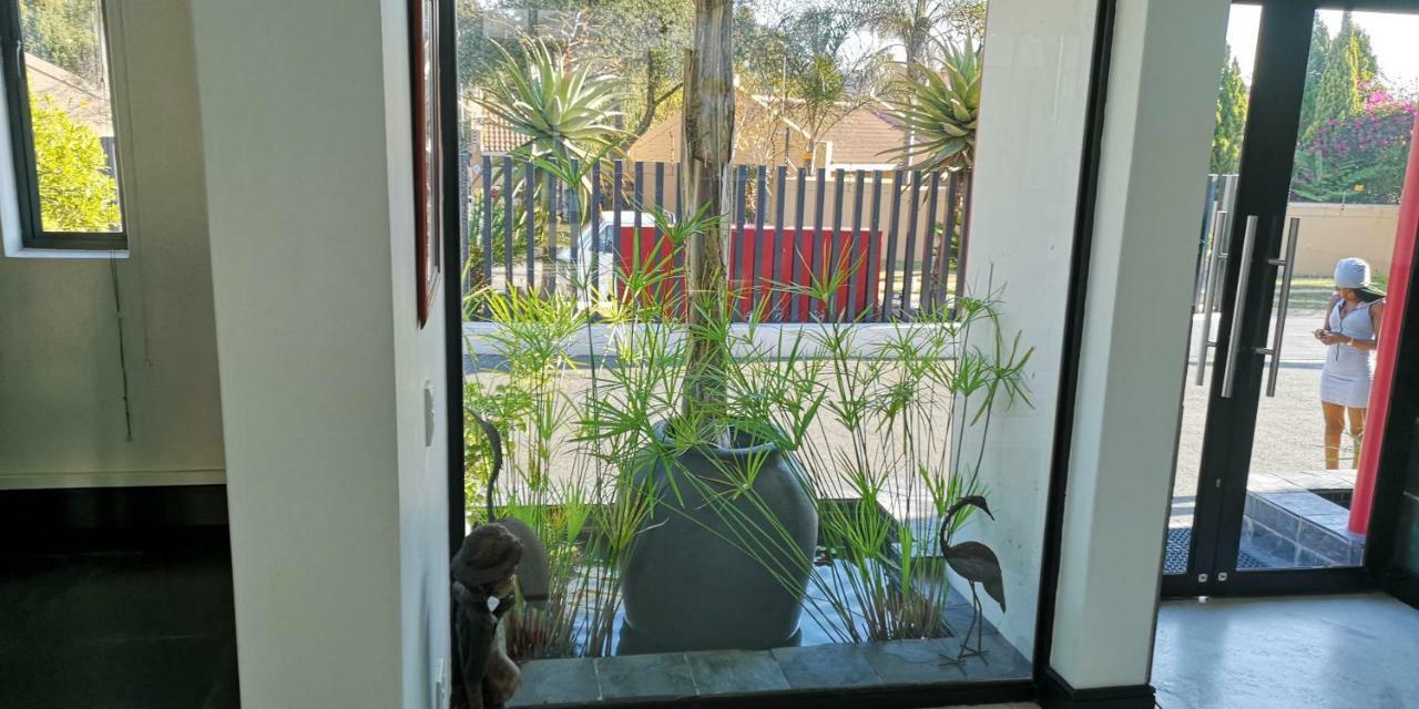21 Kingfisher Guesthouse Johannesburg Eksteriør billede